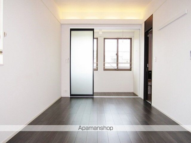 東京都立川市柏町３丁目[1K/36.69m2]のリビング・居間