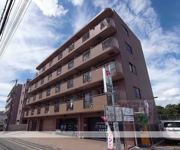 京阪電気鉄道京阪線 墨染駅 徒歩5分 5階建 築32年の外観写真