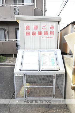 近江ロイヤルハイツ Bの内装写真