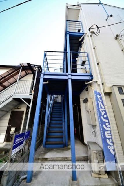 クレセント中野[1K/17.6m2]の外観9