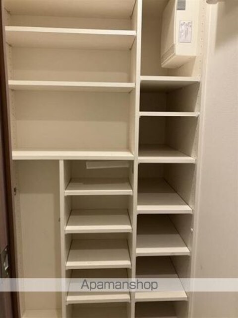 Ｂｒｉｌｌｉａ三鷹下連雀[3LDK/67m2]のリビング・居間7