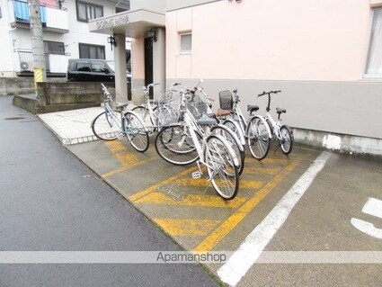 長野県長野市三輪９丁目[1K/20m2]の駐車場