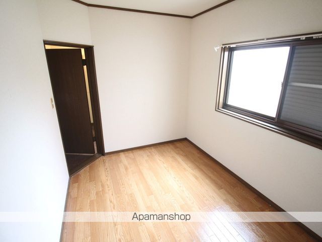 交久瀬ハイツA棟の内装写真