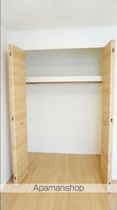 メゾン・ド・キャトルⅦ[2LDK/55.33m2]の収納