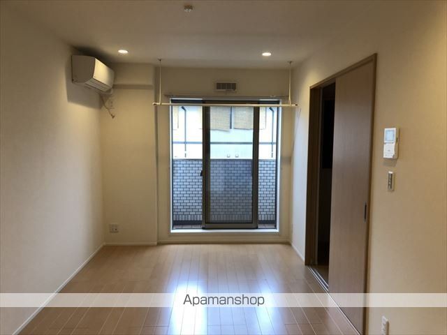 上高野薩田町マンションの内装写真