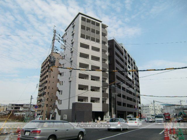 【福岡市中央区長浜のマンションの外観2】