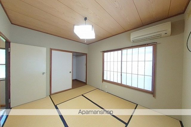 坂井貸家の内装写真