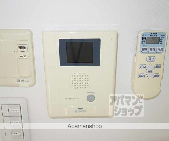 下京区朱雀北ノ口町マンションの内装写真