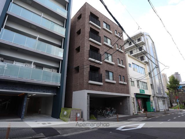 アールズコート千種イーストの外観写真