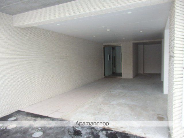 ハルトラーテ山鼻Iの玄関写真