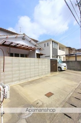 橋本牟礼町戸建[4DK/81.22m2]の駐車場