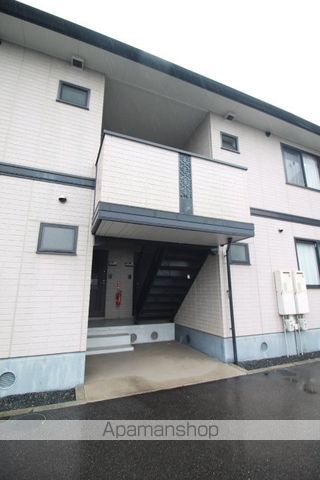 セジュールNANBAの玄関写真