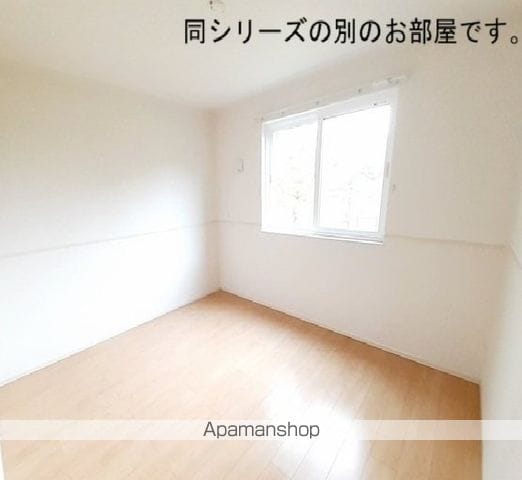 千歳線 北広島駅 徒歩10分 2階建 新築の内装写真