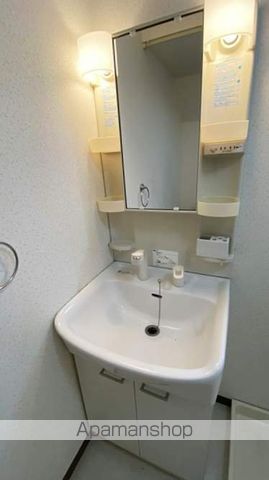センターフィールド湊の内装写真