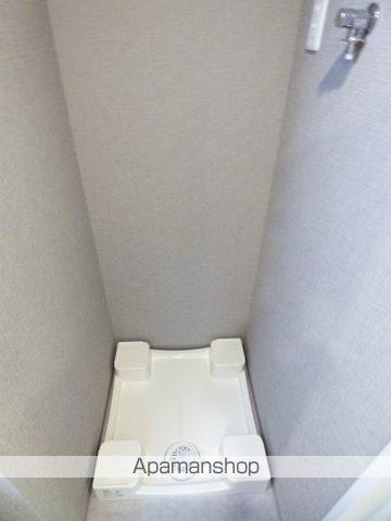 COMFORIA江坂広芝町の内装写真
