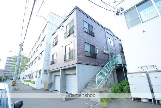 札幌市東豊線 学園前駅 徒歩4分 3階建 築24年の外観写真