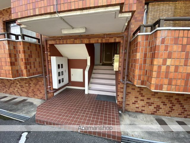 ハイコーポヤスダIの玄関写真