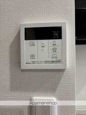 AQLAの内装写真
