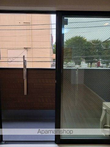 ヌーヴェル ラ ヴィの内装写真