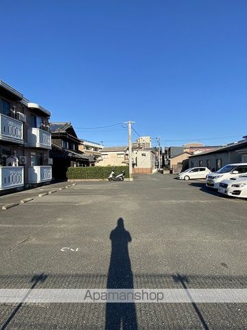 グラシューズの外観写真