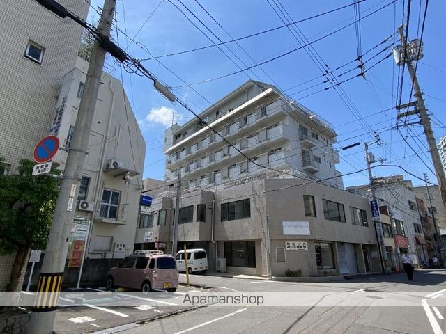 横山ビルの外観写真