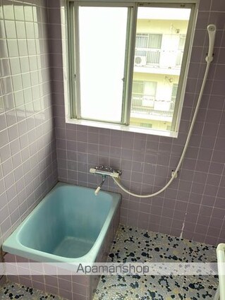 愛媛県新居浜市宇高町１丁目[2LDK/50.58m2]のバス