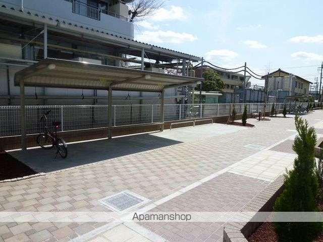 東京都立川市西砂町５丁目[2LDK/57.21m2]のエントランス1