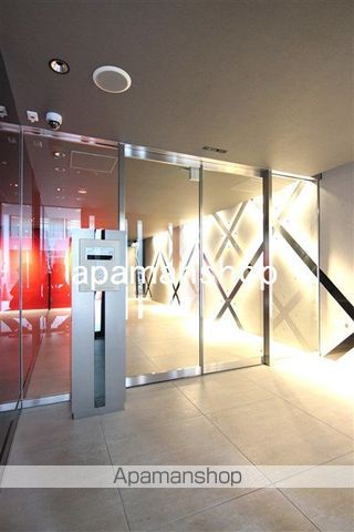 SAMETY本町AGEの玄関写真