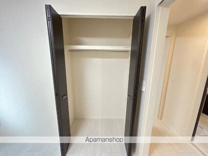 パレス北野[2LDK/52.99m2]の収納