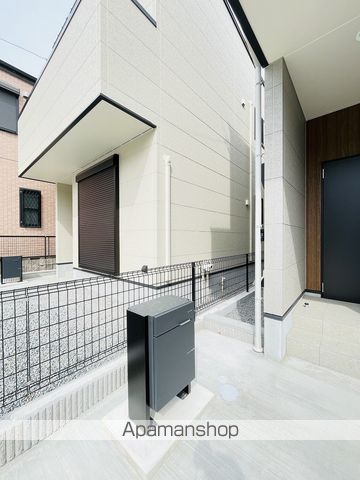 名古屋市名港線 日比野駅 徒歩16分 2階建 新築の玄関写真