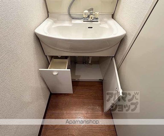 プリオール烏丸三条の内装写真