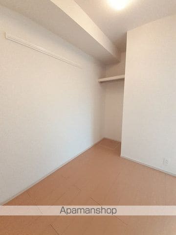 エレガンツァIIの内装写真