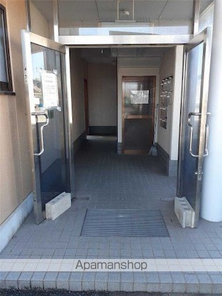 サンコーポ松岡２番館[2DK/42.9m2]のエントランス1