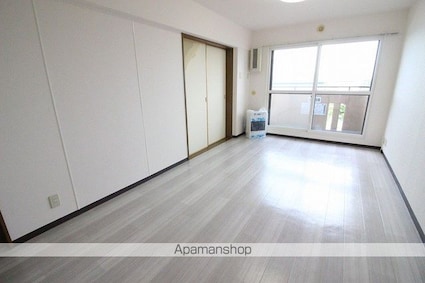 ミレニューム２１[2LDK/54.31m2]のリビング・居間