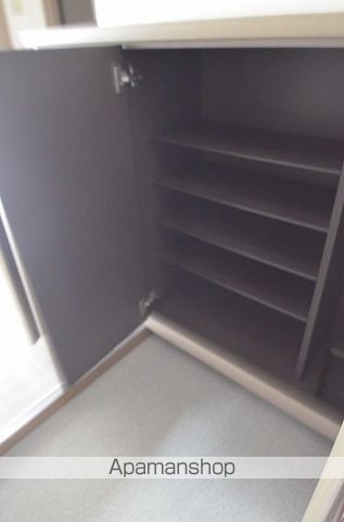 トレゾア西原の内装写真