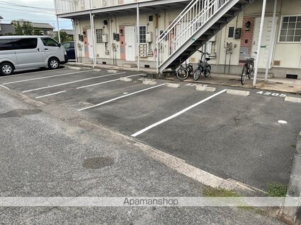 サンハイツタネモトＡ[1K/23.77m2]の駐車場