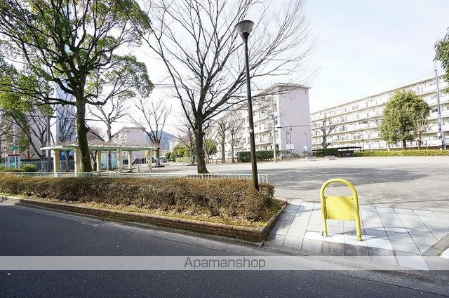 松富団地4号棟の周辺写真