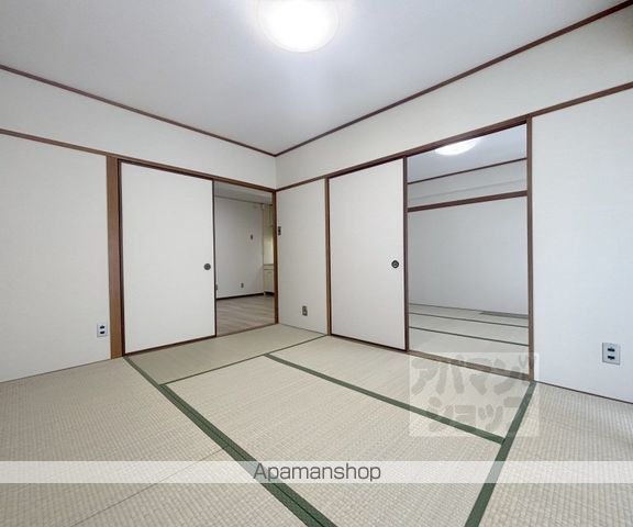 デラシオン御室の内装写真