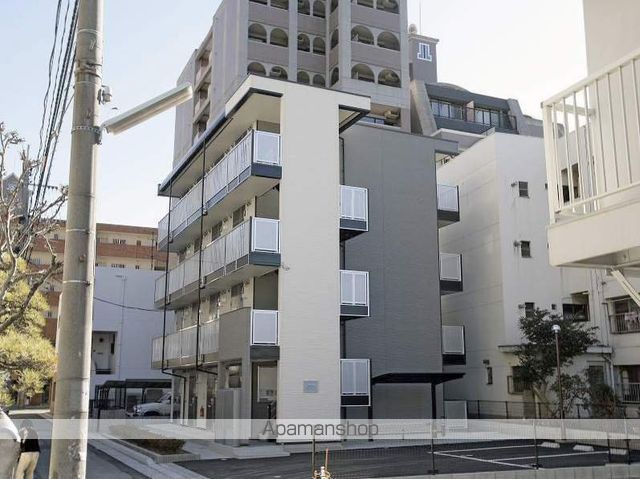 レオパレス住吉の玄関写真