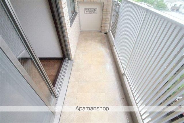 アーバンフラッツ西中島の内装写真