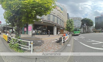 グラマシー恵比寿[2LDK/75.33m2]の周辺2