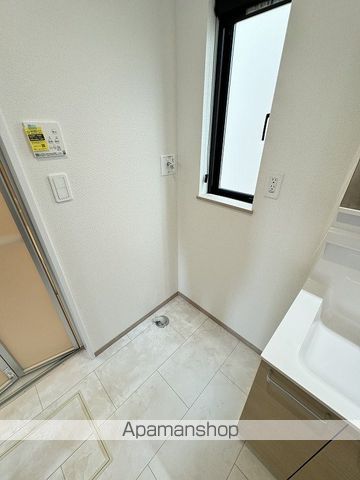武蔵村山市 2階建 築3年の内装写真