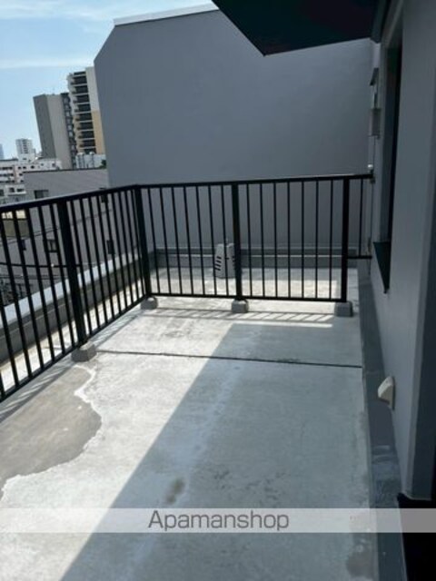 プライムブリス中野富士見町Ⅱ[3LDK/52.02m2]のバルコニー