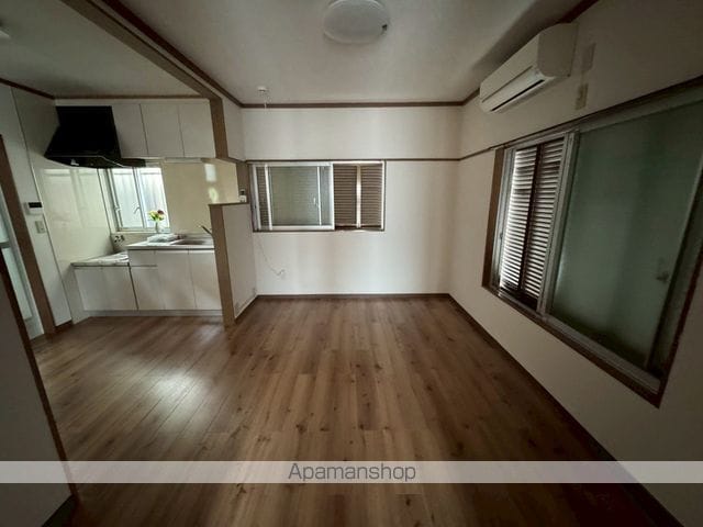 コーポ西岡の内装写真