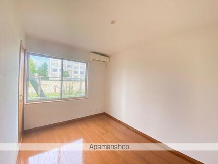 ヴィラ・アンソレイエ高松東[1LDK/48.03m2]のリビング・居間