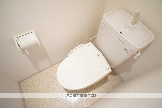 アスティオンIIの内装写真