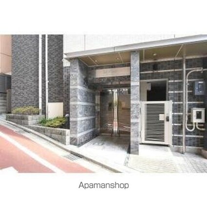 ルクレ西新宿[1R/21.9m2]のエントランス3