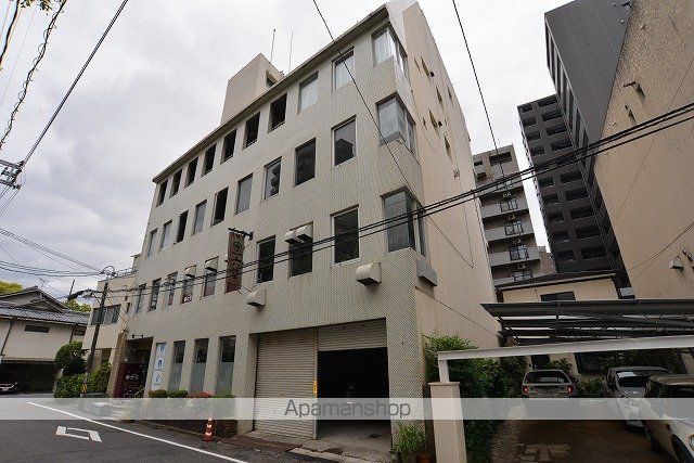 栗栖ビルの外観写真