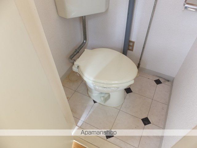 クィーンズコートIIの内装写真