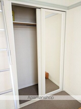 レオパレスフローラ[1K/23.18m2]の収納